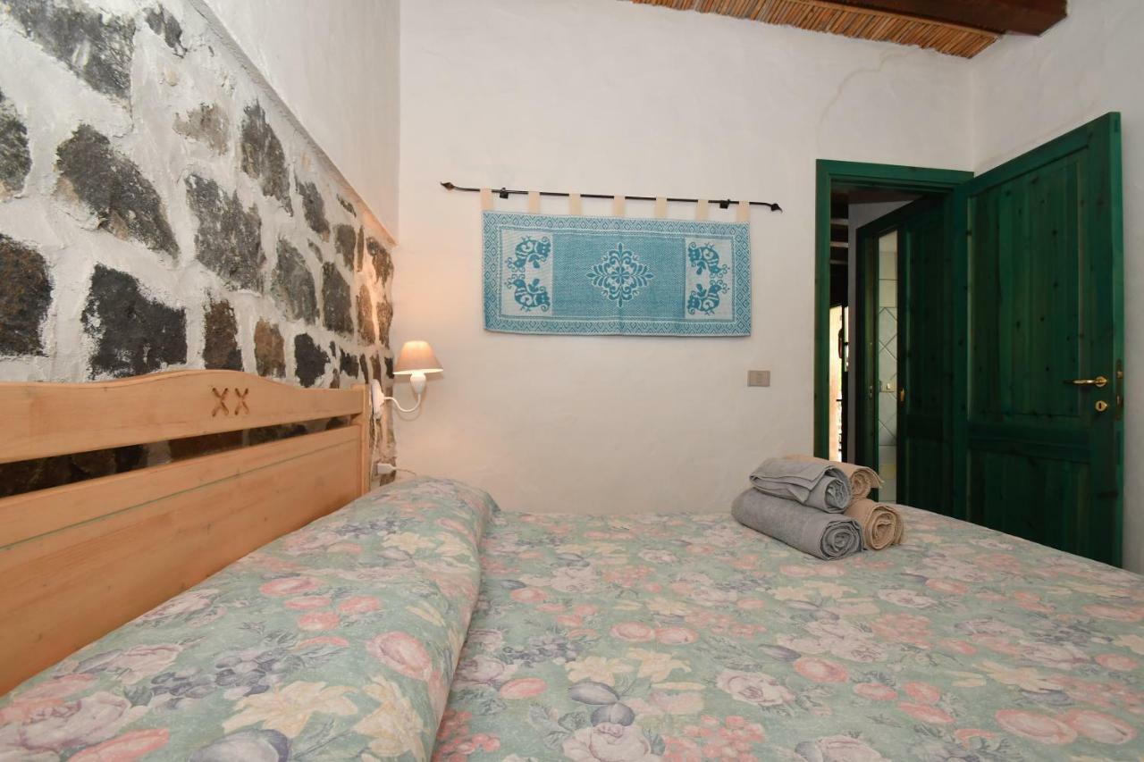 Sa Dommo De Sa Pietate Apartment Orosei Ngoại thất bức ảnh